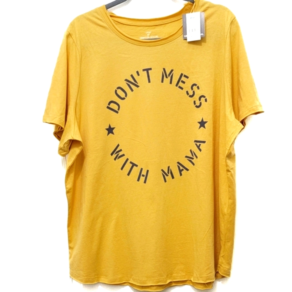 *TS25712 NWT Grayson Social Tee